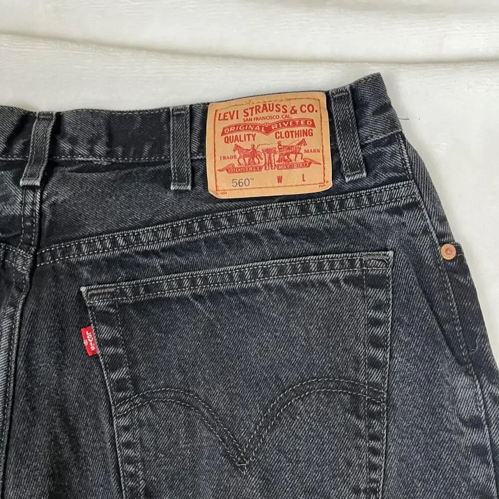 Levi's 560 Jeans Mens 36x38 Black Relaxed Tapered Denim Dark Wash READ
